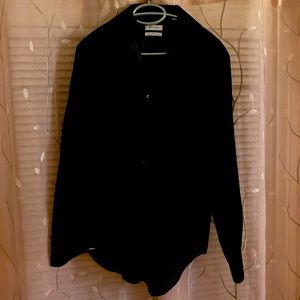 Men dress shirt ,very good quality very soft